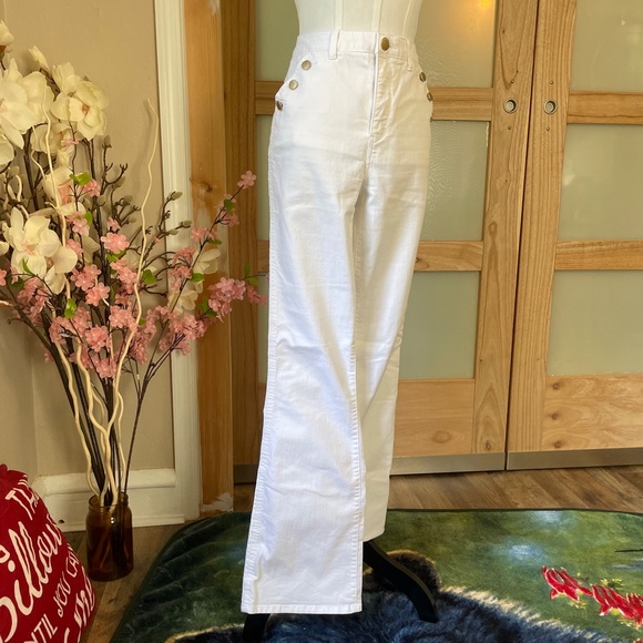 Democracy Absolution White High Rise Bootcut Pants Sailor Buttons Size 10 - Picture 1 of 12